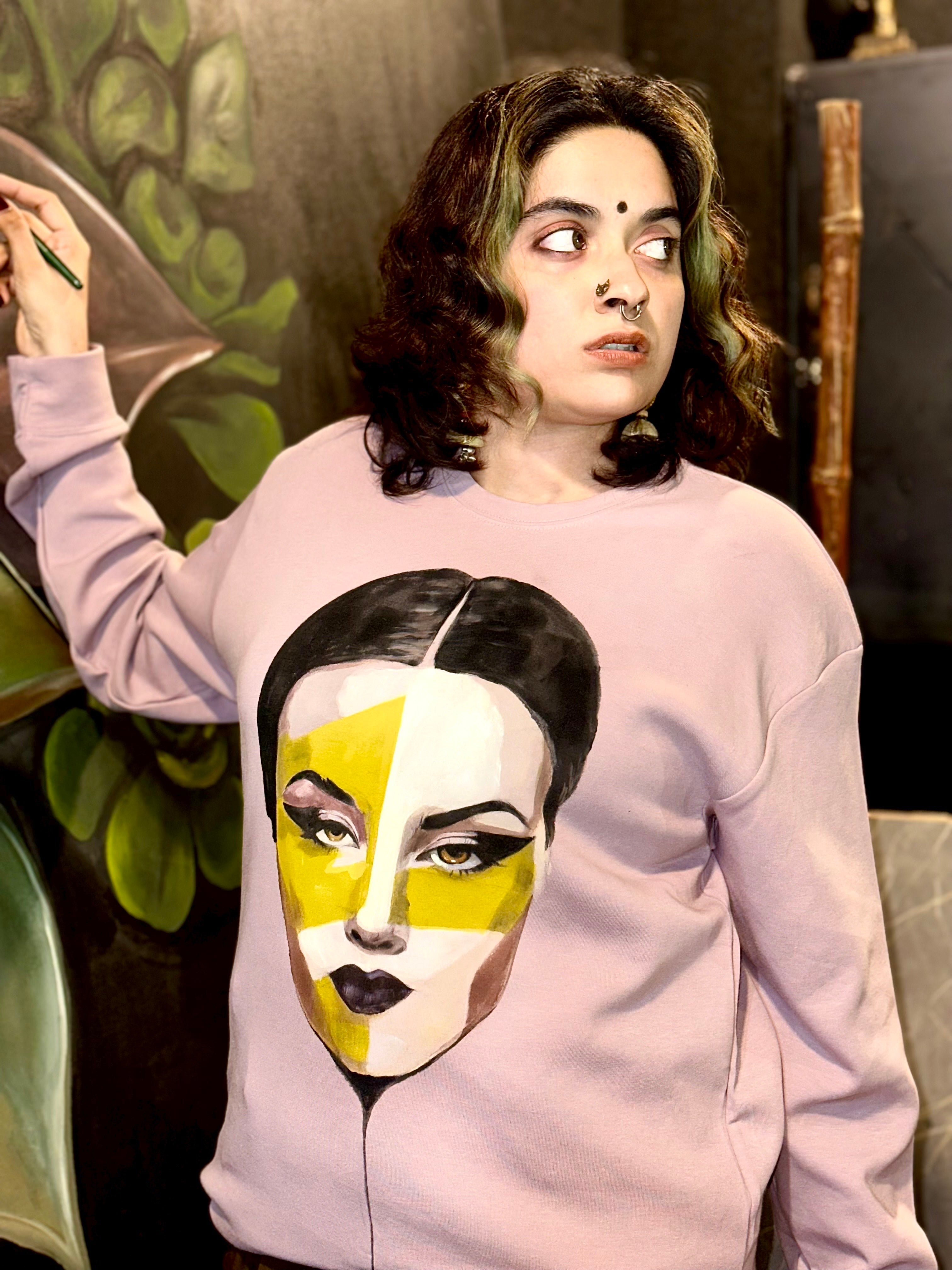 Abstract Face Art Sweatshirt for Women – Graphic Oversized Pullover