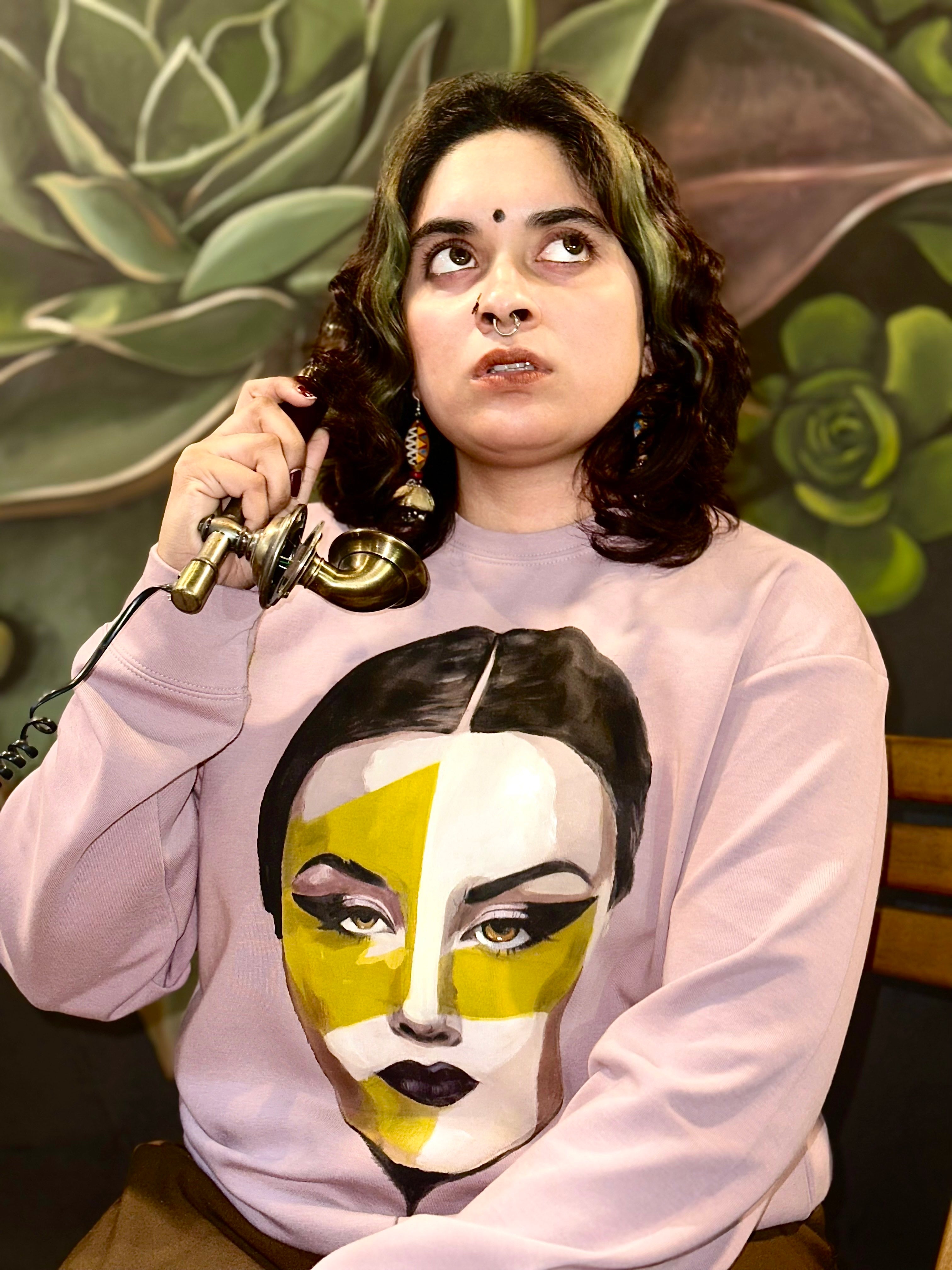 Abstract Face Art Sweatshirt for Women – Graphic Oversized Pullover